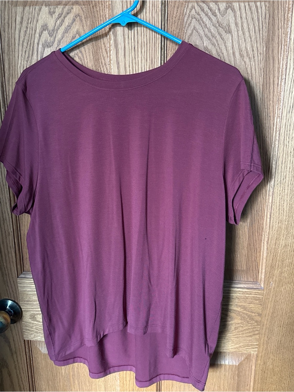 Athleta With Ease Women’s Crewneck Short Sleeve Top - Burgundy